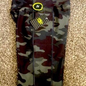 Camp leggings new with tags